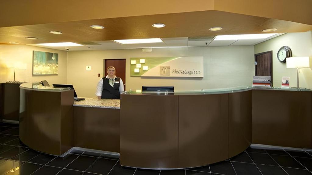 Clarion Hotel & Suites Conference Center Memphis Airport Eksteriør billede